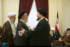 حاشیه های تجدید میثاق اعضای مجلس خبرگان رهبری با آرمان های حضرت امام خمینی(س)