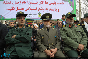 مراسم تشییع پیکر سه شهید نیروی انتظامی