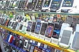 نیاز ماهانه بازار به یک میلیون تلفن همراه