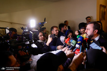 غریب‌آبادی: آمریکا به طور کامل مسئولیت حقوقی تجاوز نظامی به ایران را برعهده دارد/ اسنپ‌بک تأثیرات مورد انتظار غرب را بر اقتصاد ایران نداشته است/ تروئیکای اروپایی خود را از روند گفت‌وگو با ایران حذف کردند