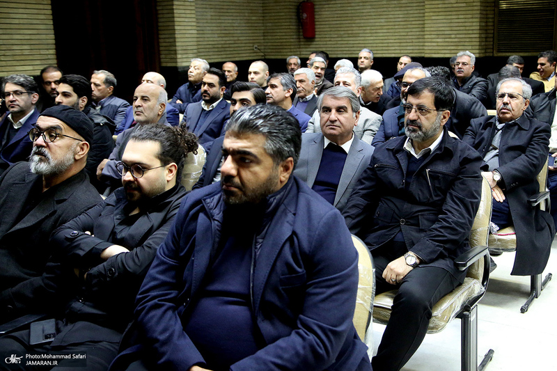 مراسم ترحیم مادر محمد شریعتمداری