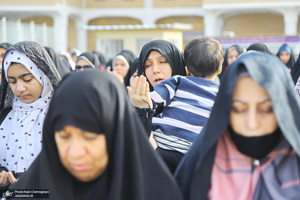 نماز عید سعید فطر در حرم مطهر حضرت معضومه (س)