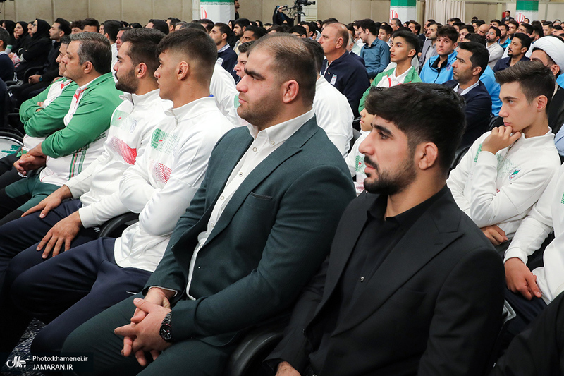 دیدار قهرمانان و مدال‌آوران ورزشی و المپیادهای علمی جهانی با رهبر معظم انقلاب