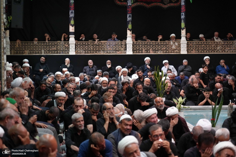 مراسم عزاداری روز تاسوعای حسینی در بیوت مراجع و علماء‎