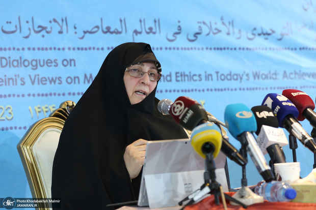 دکتر فاطمه طباطبایی: امام آرزوی داشتن جامعه ای بر محور اخلاق اسلامی را در سر می پروراند
