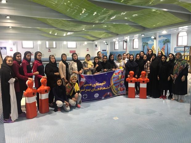 دختران برتر نجات غریق استان بوشهر معرفی شدند