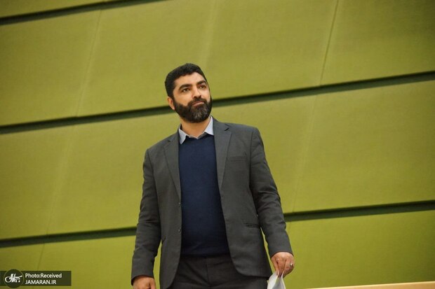 راستینه، نماینده مجلس: دستگاه‌های امنیتی و انتظامی با جوانان و نوجوانانی که در فضای احساسی دچار خطا شدند، با رأفت و متانت برخورد کنند 