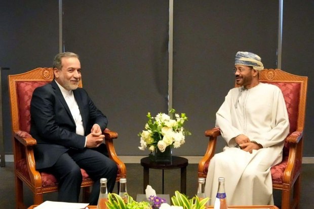 وزیر خارجه عمان: مذاکرات ایران و آمریکا دوستانه بود