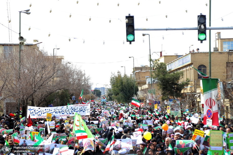 راهپیمایی باشکوه 22 بهمن در قم