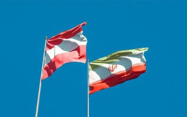 سفارت اتریش در تهران: خدمات کنسولی همچنان در حالت تعلیق هستند/ پیش‌بینی می‌شود سفارت از آذر ماه، مجدداً قادر به تأیید مدارک ایرانیان باشد