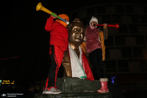 شادی مردم پس از صعود تیم ملی به جام جهانی قطر