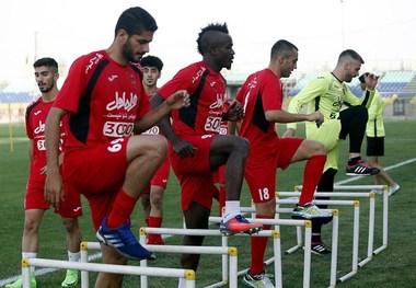 پرسپولیسی‌ها با خبرنگاران مصاحبه نکردند