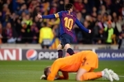 فیلم عجیب و باورنکردنی از اشتباه بازیکن منچستر برابر بارسلونا +  عکس