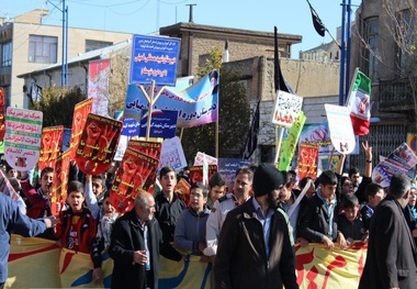 راهپیمایی 13 آبان در آذربایجان غربی آغاز شد