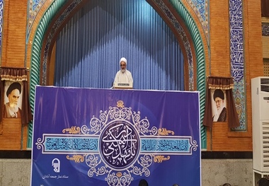 امام جمعه آبادان:انقلاب اسلامی به ملت ایران اقتدار و استقلال داد