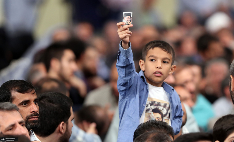 دیدار معلمان با رهبر معظم انقلاب