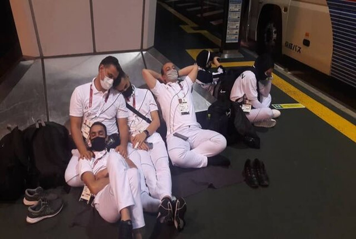 بی نظمی عجیب ژاپنی ها برای کاروان های ورزشی در فرودگاه توکیو