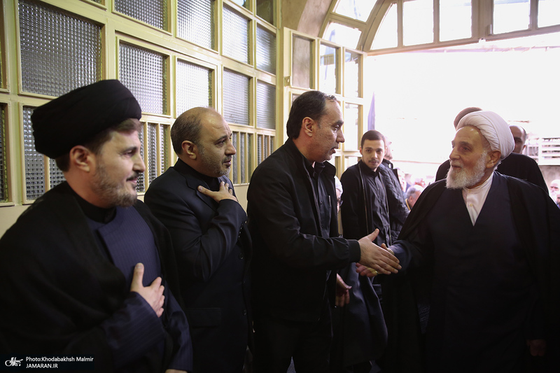 مراسم تشییع آیت الله سید مهدی امام جمارانی (ره) از حسنیه جماران-2