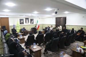 معرفی و بررسی کتاب «معبد زیر زمینی» در نشست عصرانه داستان قم