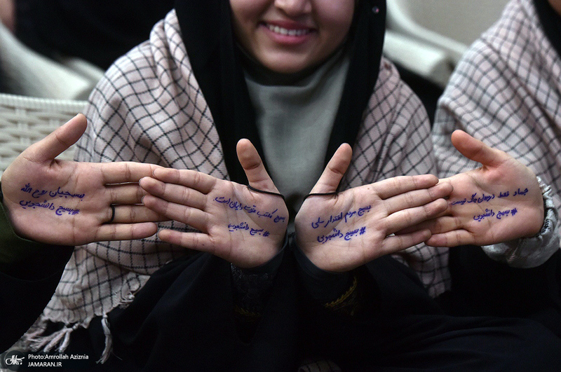 گردهمایی دانشجویان و طلاب بسیجی در حرم مطهر امام خمینی (س)