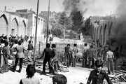 علت به خاک و خون کشیده شدن مردم خوزستان بعد از فرار شاه چه بود؟