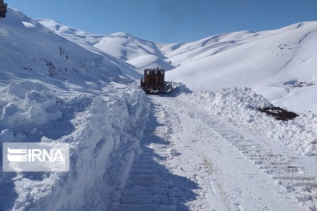 مسیر مهاباد - بوکان بر اثر برف و کولاک بسته شد