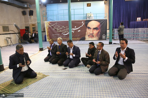 بازدید محمد بن سیو وزیر کشاورزی  و امنیت غذایی کشور مالزی از  بیت امام خمینی (س) در جماران