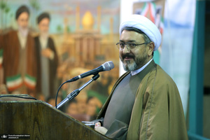 رونمایی از پرده نقالی خوانی (امام مردم) در حسینیه جماران