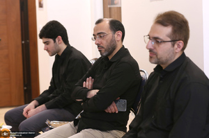 دیدار سید حسن خمینی با خانواده شهیدان لاریجانی