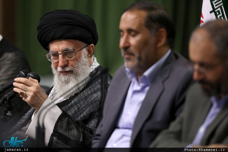 دیدار جمعی از شاعران و اهالی فرهنگ و ادب با رهبر معظم انقلاب