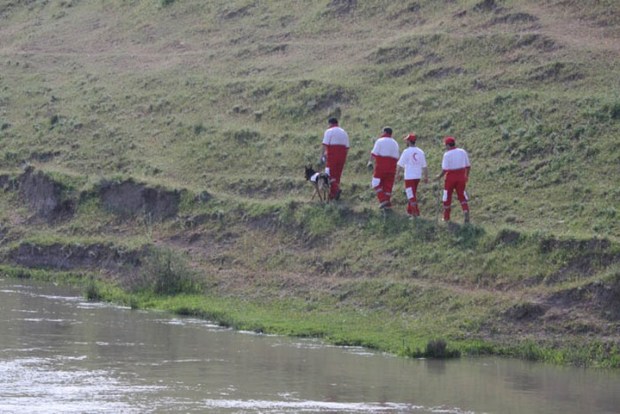 پیدا شدن جسد دختر بچه غرق شده کرجی پس از 25 روز