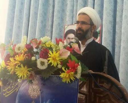 امام جمعه آبدانان: آرمان جمهوری اسلامی ایران دفاع از مظلوم و مبارزه با ظالم است