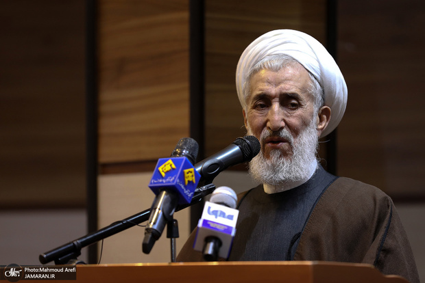 انتقاد روزنامه جمهوری اسلامی از سخنان صدیقی در نماز جمعه