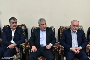 تجدید میثاق رئیس‌جمهور و اعضای دولت با آرمان‌های حضرت امام خمینی - 1