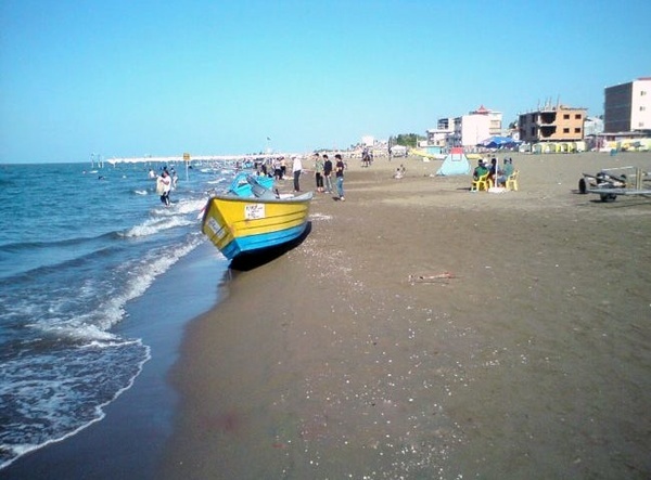 محمودآباد میزبان گردشگران نوروزی