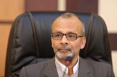 استاندار یزد: مدیران دستگاه ها برای رفع مشکلات اقتصادی چاره اندیشی کنند