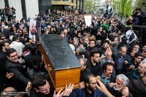 مراسم تشییع پیکر جمشید مشایخی