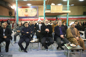 رونمایی از پرده نقالی خوانی (امام مردم) در حسینیه جماران