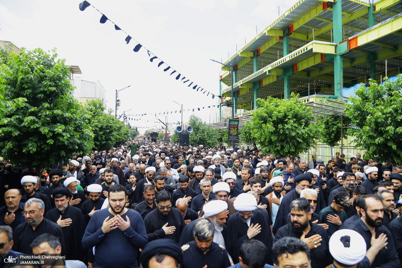 دسته عزاداری روز شهادت امام جعفر صادق (ع) با حضور آیت الله العظمی وحید خراسانی