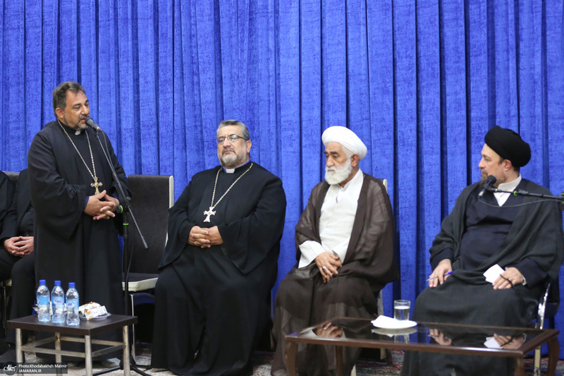 تجدید میثاق رهبران و پیروان ادیان الهی با آرمان‌های حضرت امام (س) 2