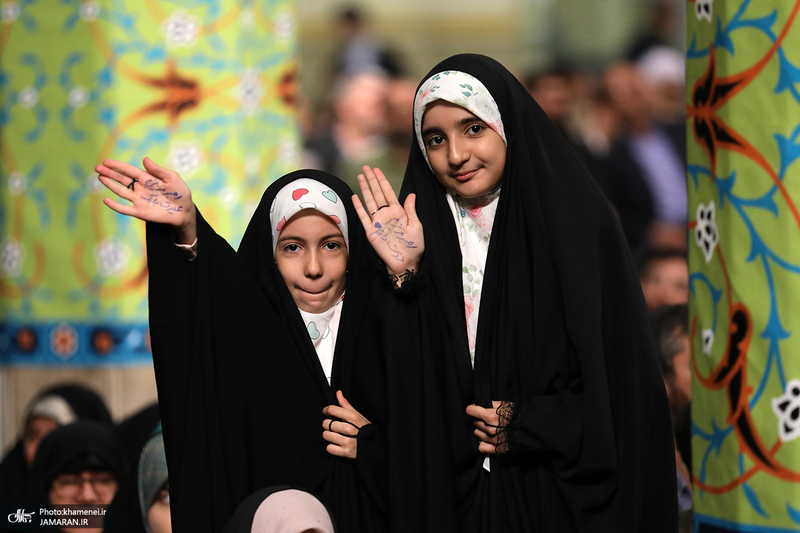 دیدار مسئولان نظام و سفرای کشورهای اسلامی با رهبر معظم انقلاب