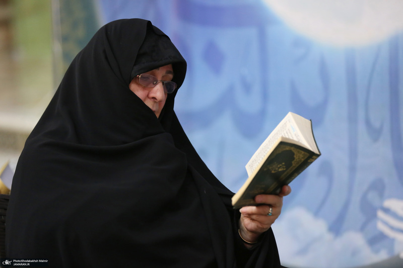 احیای شب بیست و سوم ماه مبارک رمضان در حرم مطهر امام خمینی (س)