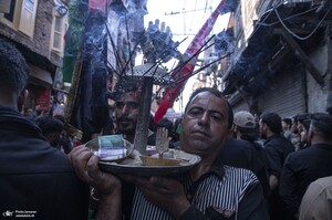 دسته عزاداری سنتی در کشمیر ھند