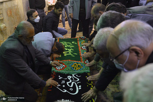 مراسم تشییع و خاکسپاری مادر شهیدان صنیع خانی