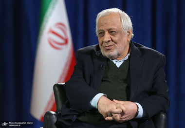 بادامچیان: همه ما وظیفه داریم که در خدمت ترویج خط صحیح امام باشیم/ حرکتی که فلسطینی‌ها انجام می‌دهند نشان دهنده پویایی خط امام است/ نام امام خمینی(س) فراموش شدنی و کنار گذاشتنی نیست؛  تذکر حاج حسن آقا کاملا صحیح است