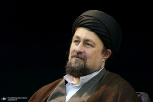 نشست صمیمانه دست اندر کاران و عوامل فیلم مستند «احمد» با سید حسن خمینی پرتره سید حسن خمینی