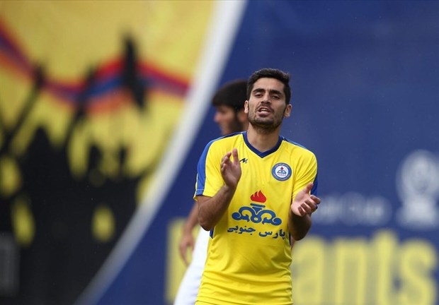 فرشاد سالاروند با فولاد خوزستان به توافق رسید