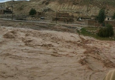 دبی آب رودخانه تلار پنج برابر حد معمول شد