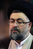 مراسم تشییع آیت الله سید مهدی امام جمارانی (ره) از حسنیه جماران-2