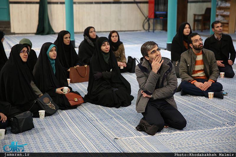 بازدید جمعی از دانشجویان پژوهشکده امام خمینی از جماران